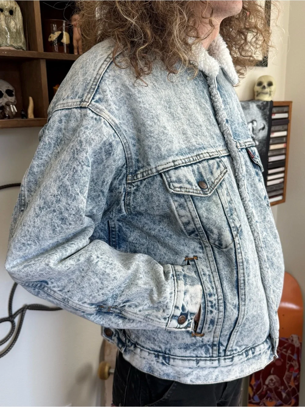 Vintage 80s Levis Sherpa Lined Denim Jacket Type III Acid Wash ~ Size XL